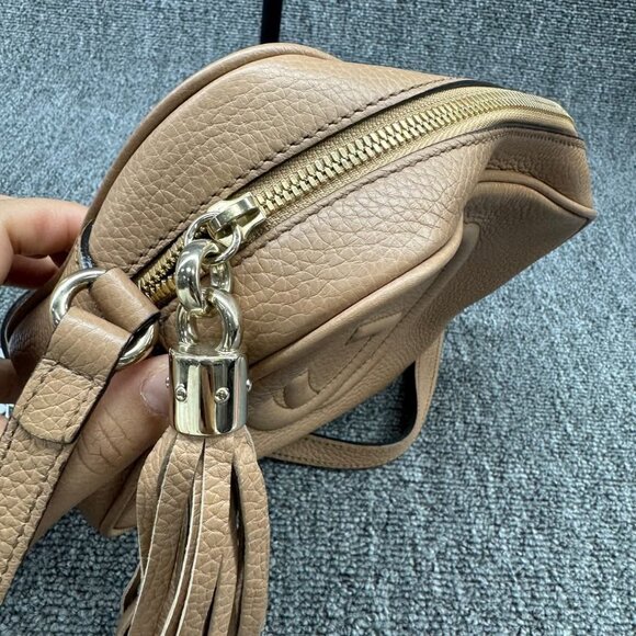 Gucci Disco Camera Crossbody Bag 675-041125 - Picture 9 of 15